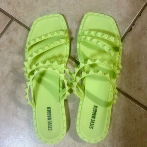 Steve Madden Women's Skyler -J Strappy Slide Sandals color lime. green Womens 9